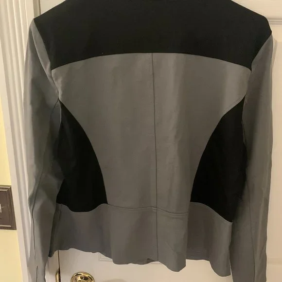 New Attitudes by Renee Gray And Black Zippered Jacket Size Large - Picture 2 of 13